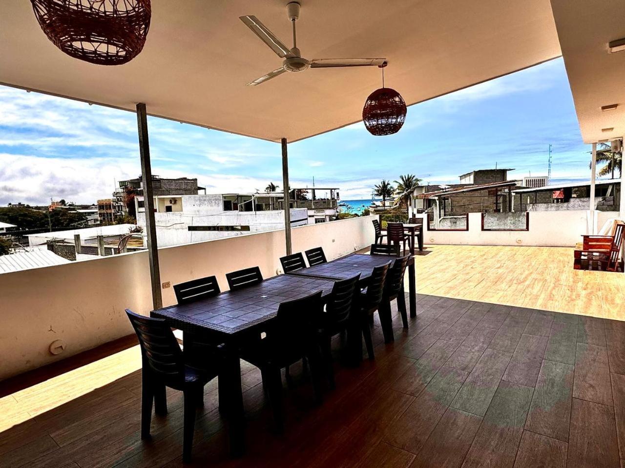 Hostal Muyuyo Puerto Ayora  Ngoại thất bức ảnh