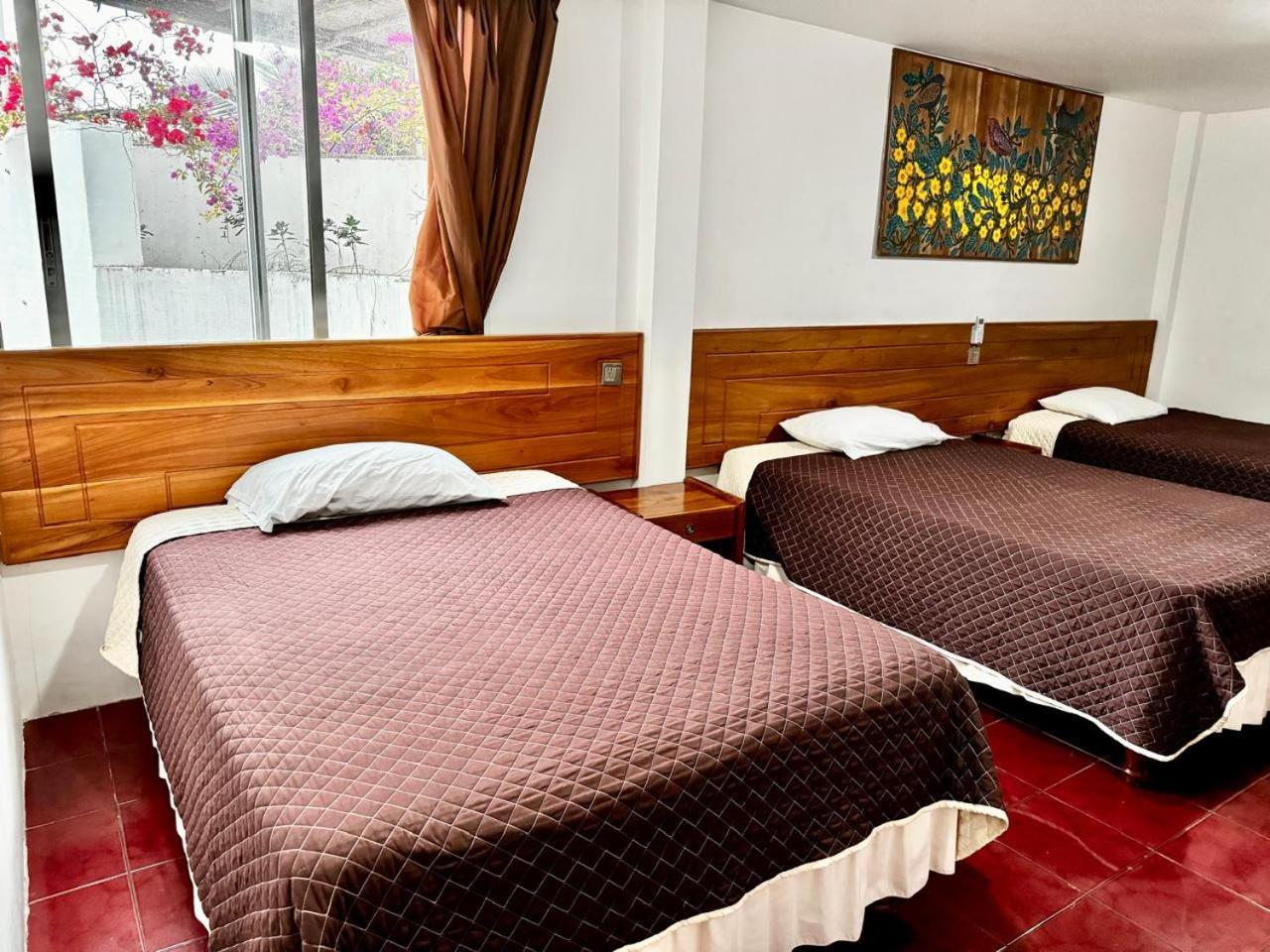Hostal Muyuyo Puerto Ayora  Ngoại thất bức ảnh