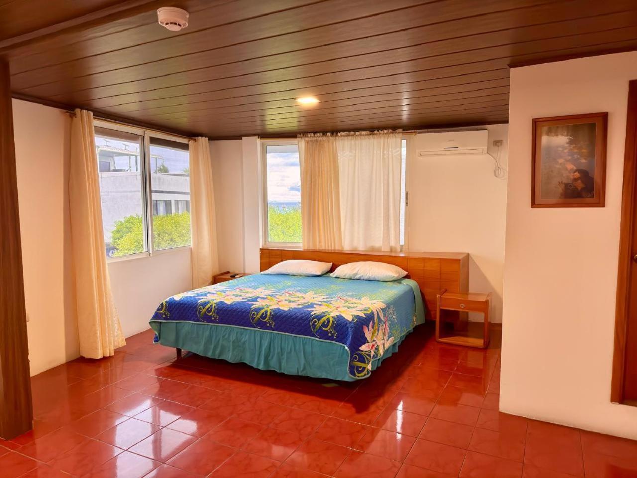 Hostal Muyuyo Puerto Ayora  Ngoại thất bức ảnh